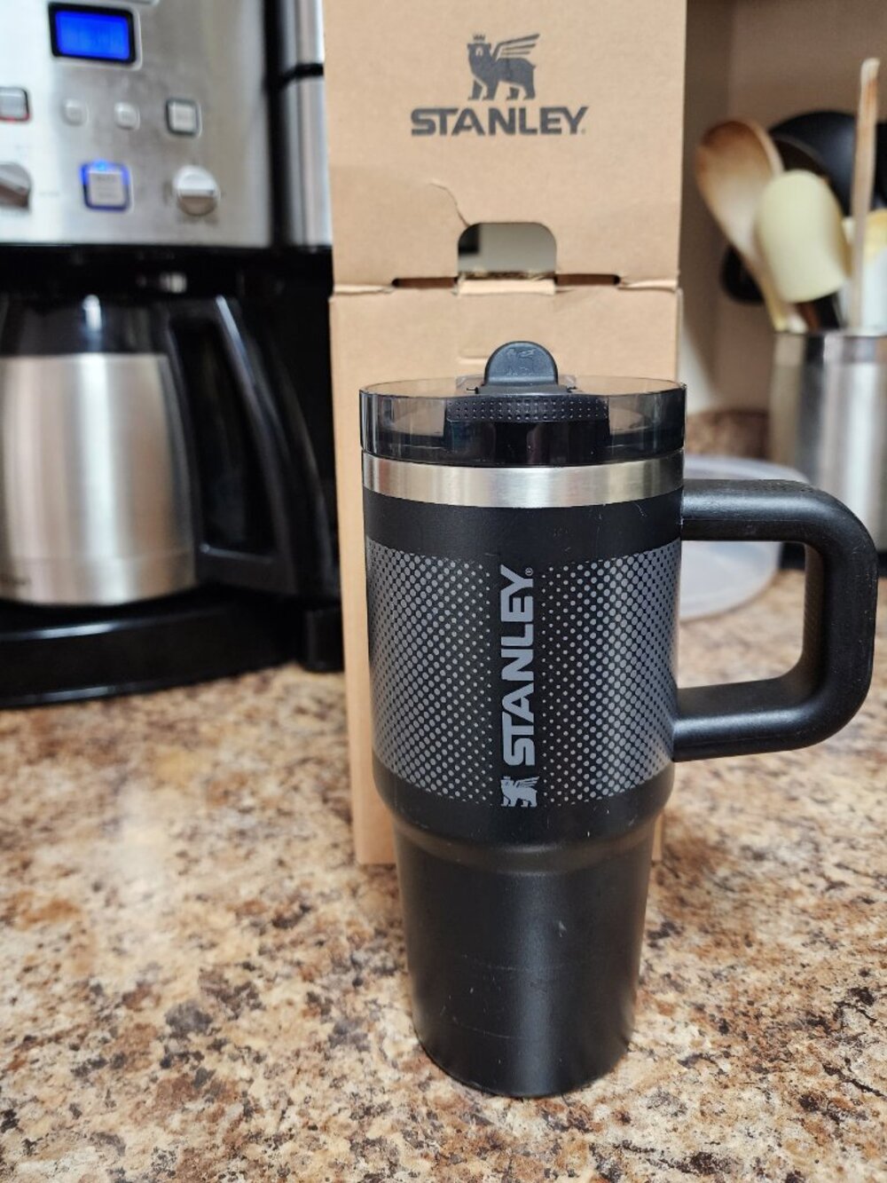 Stanley 20 oz Tumbler Quencher Black Grey Dot Travel Mug - Picture 5 of 5
